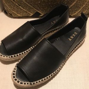 DKNY espadrilles shoes